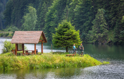 Kajakovanie a bicyklovanie – zažite Slovenský raj inak