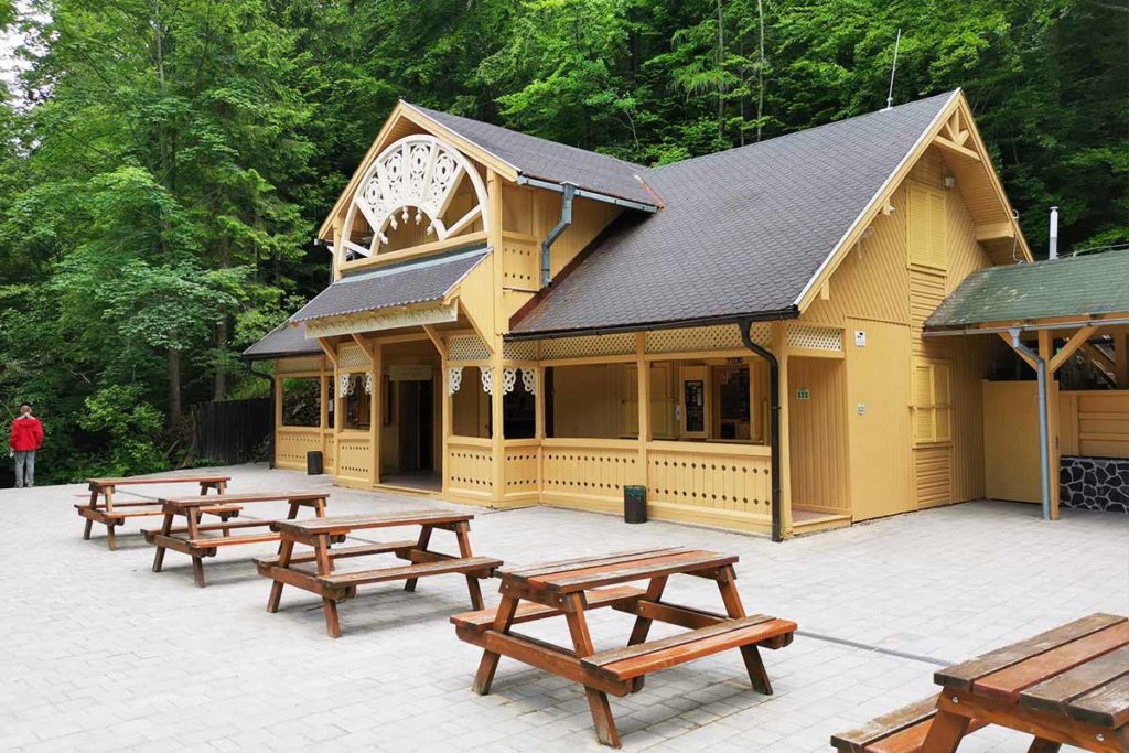 Dobšinská ľadová jaskyňa
