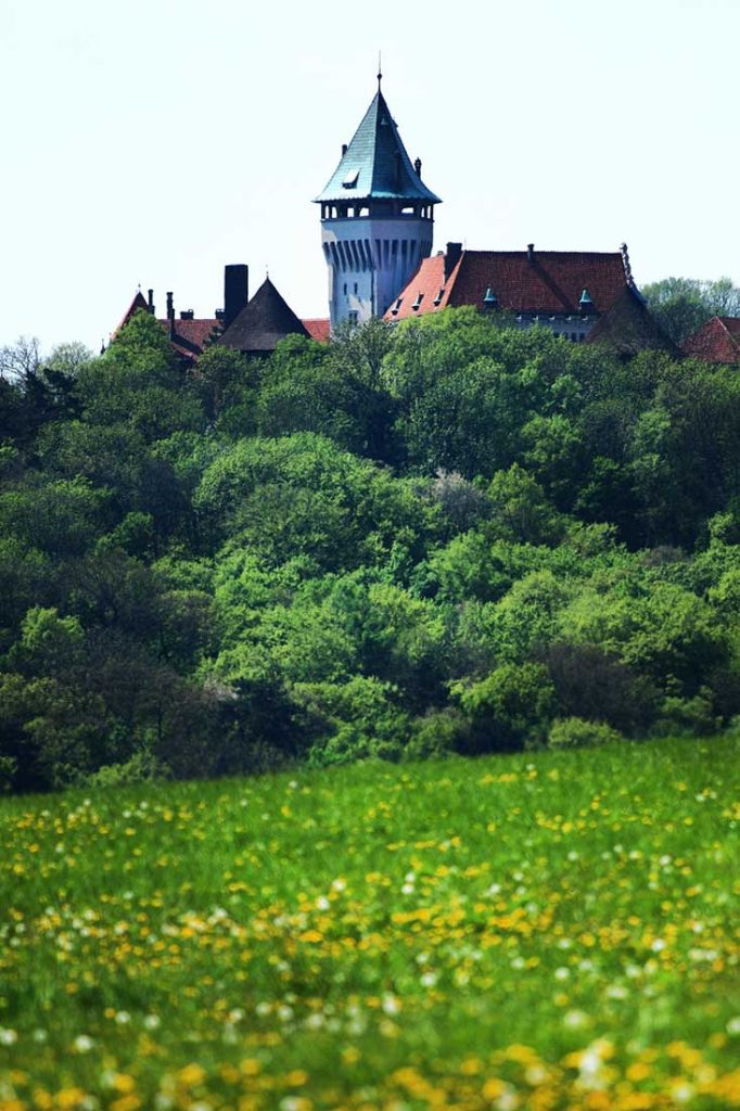 Výhľad na Smolenický zámok