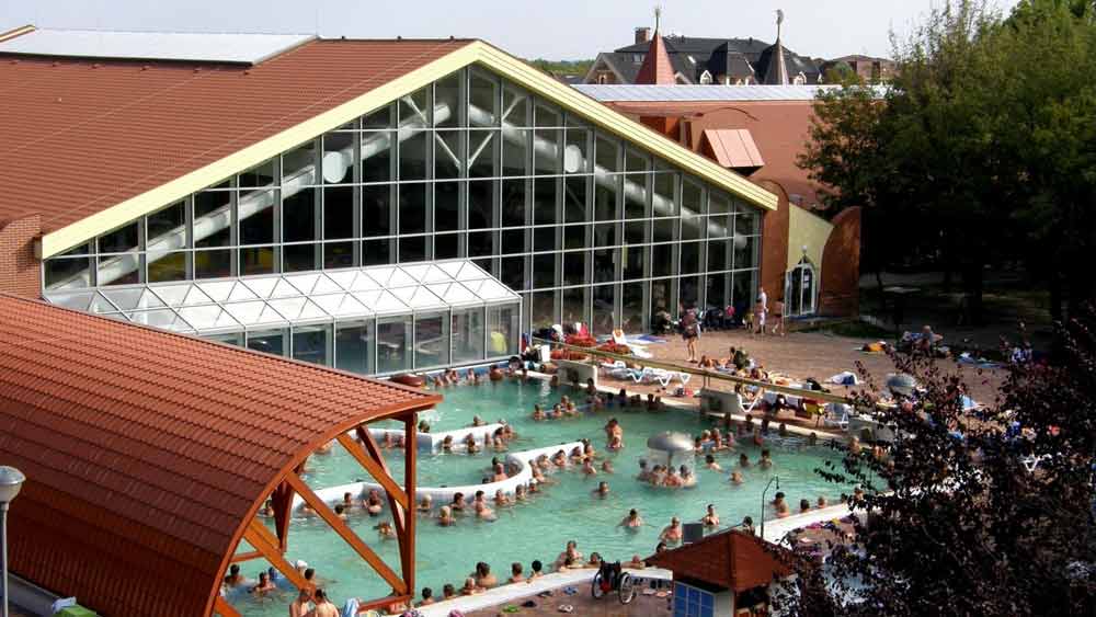 Termálne kúpalisko Veľký Meder foto: termal Corvinus
