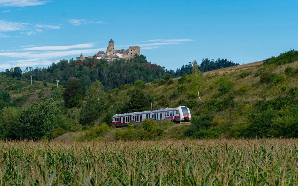 Spoznajte Ľuboviansky hrad priamo z Košíc či Prešova